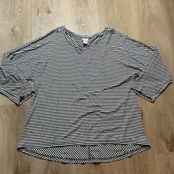 Chico's Tops - Chico's women's black and white stripe 3/4 sleeve top Size L